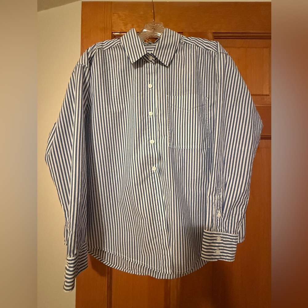 American Eagle Outfitters Navy and White Striped Casual woman Shirt